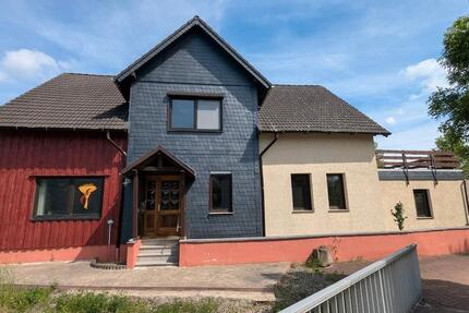 Haus Bad Harzburg - 8 Zimmer, 350 m&sup2;, 368.000&euro; | Angebot:27137536