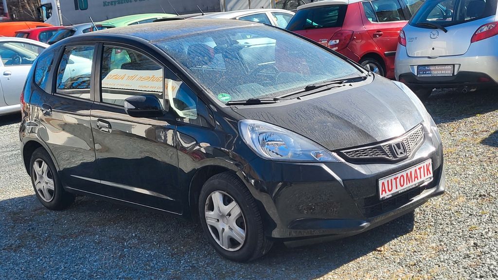 Honda Jazz 159.000 km 6.200 &euro; Chemnitz 09114