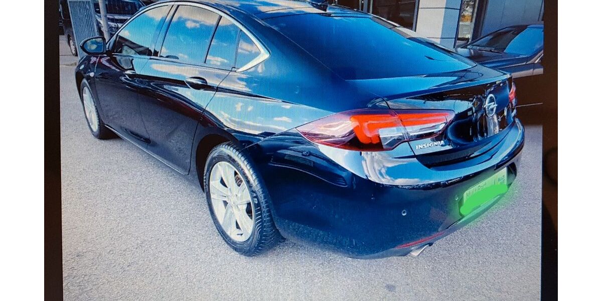 Opel Insignia 92.300 km 14.100 &euro; Niefern-Öschelbronn 75223