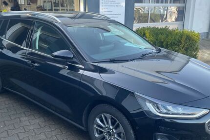 Ford Focus 36.998 km 21.999 &euro; Leuna 06237