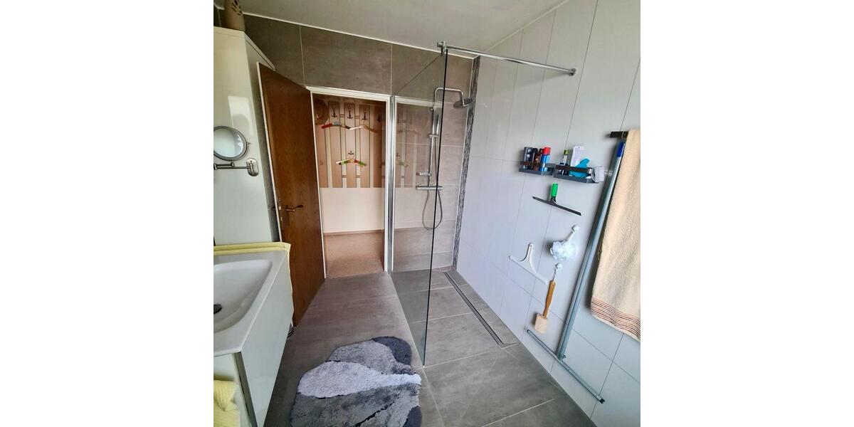 Einfamilienhaus Plech - 7 Zimmer, 260 m&sup2;, 439.000&euro; | Angebot:26136705