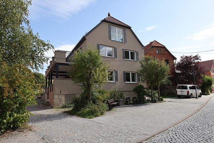 Einfamilienhaus Erfurt Linderbach - 7 Zimmer, 300 m&sup2;, 2.900&euro; | Angebot:23946868