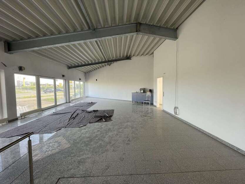 Wohnung zum Mieten in Öpfingen 2.335 €