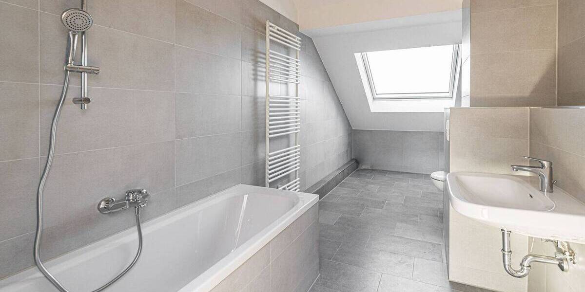 Etagenwohnung Leipzig Stötteritz - 2 Zimmer, 60 m&sup2;, 213.000&euro; | Angebot:26844663