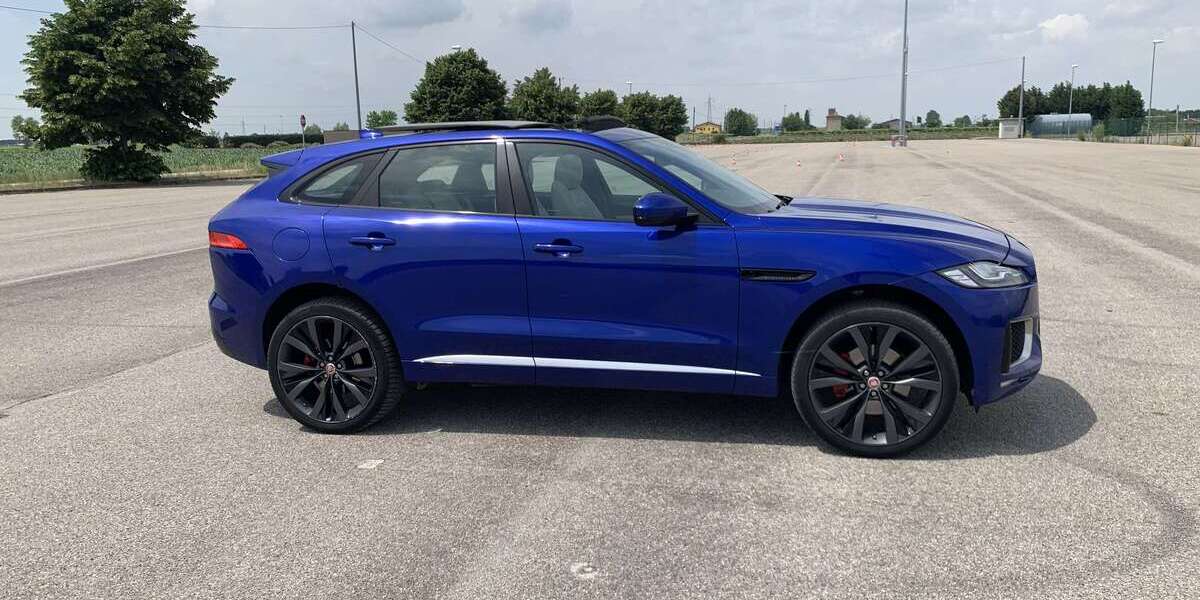 Jaguar F-Pace 267.000 km 16.900 &euro; Konz, Stadt 54329