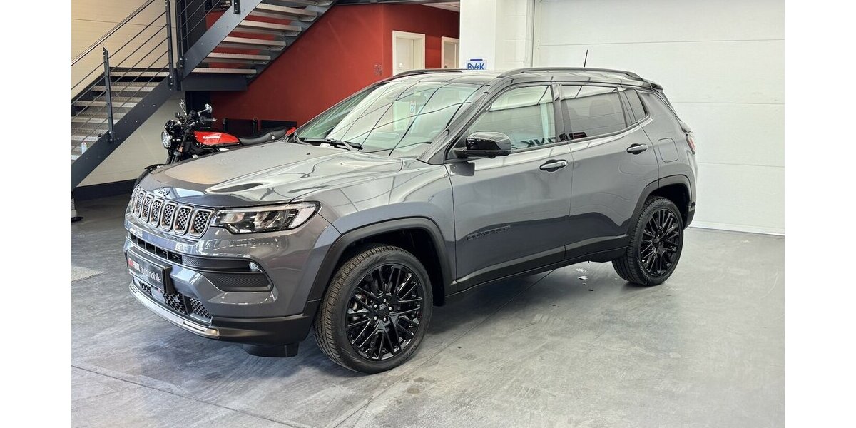 Jeep Compass Limited Plug-In 1.Hand 4WD FULL LED 360° 52.400 km 24.220 &euro; Lich 35423