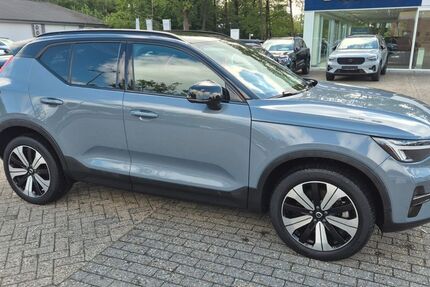 Volvo XC40 66.520 km 29.900 &euro; Nordhorn 48527