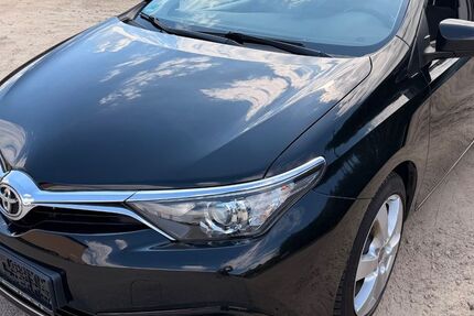 Toyota Auris 175.000 km 7.299 &euro; Cham 93413