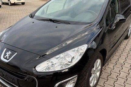 Peugeot 308 127.700 km 6.790 &euro; Puchheim bei München 82178