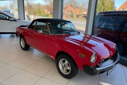 Fiat 124 Spider