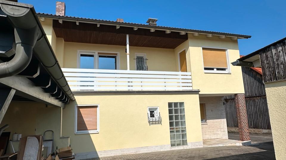 Mehrfamilienhaus, Wohnhaus Weiherhammer - 8 Zimmer, 225 m&sup2;, 434.000&euro; | Angebot:26411446