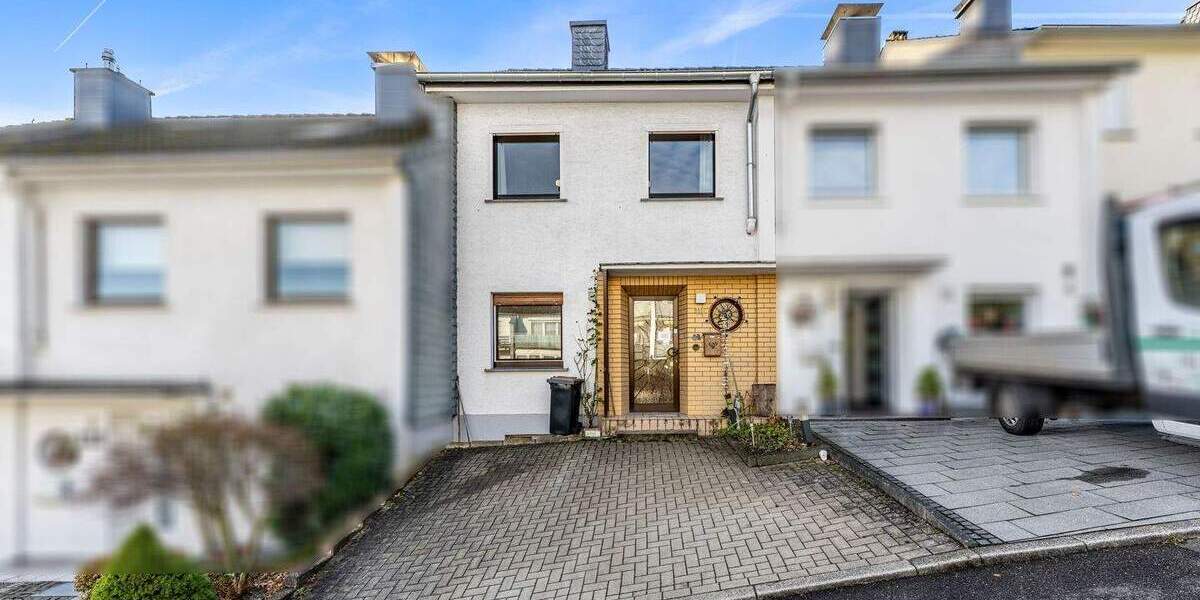 Reihenmittelhaus Wuppertal Ronsdorf - 4 Zimmer, 110 m&sup2;, 349.000&euro; | Angebot:23940476