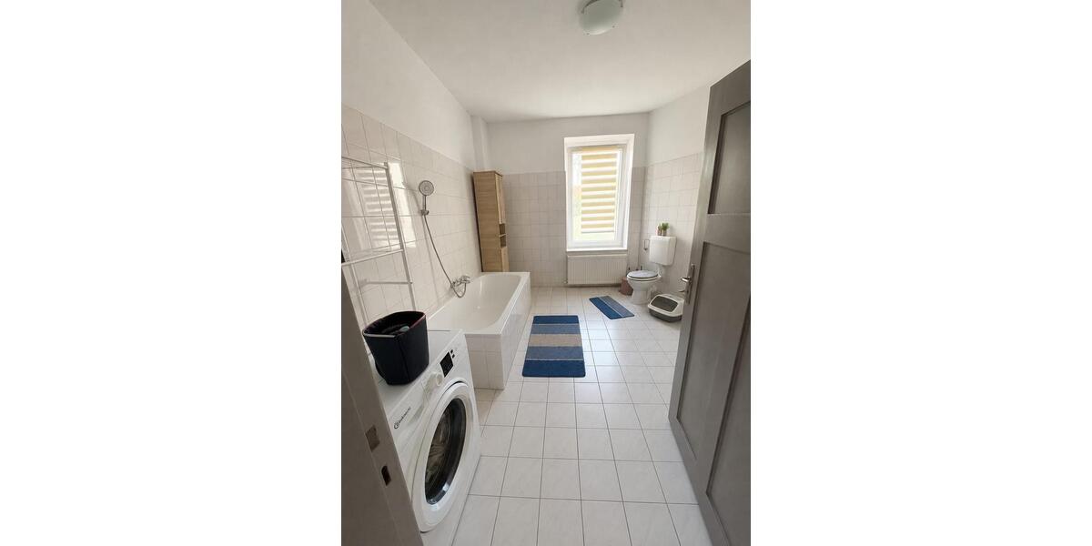 Etagenwohnung Calbe (Saale) - 3 Zimmer, 80 m&sup2;, 105.000&euro; | Angebot:27096915