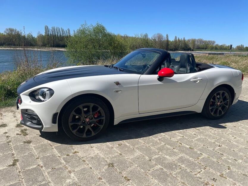 124 Spider