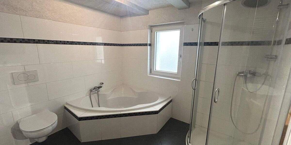 Einfamilienhaus Rheinau Diersheim - 6 Zimmer, 142 m&sup2;, 280.000&euro; | Angebot:25703708