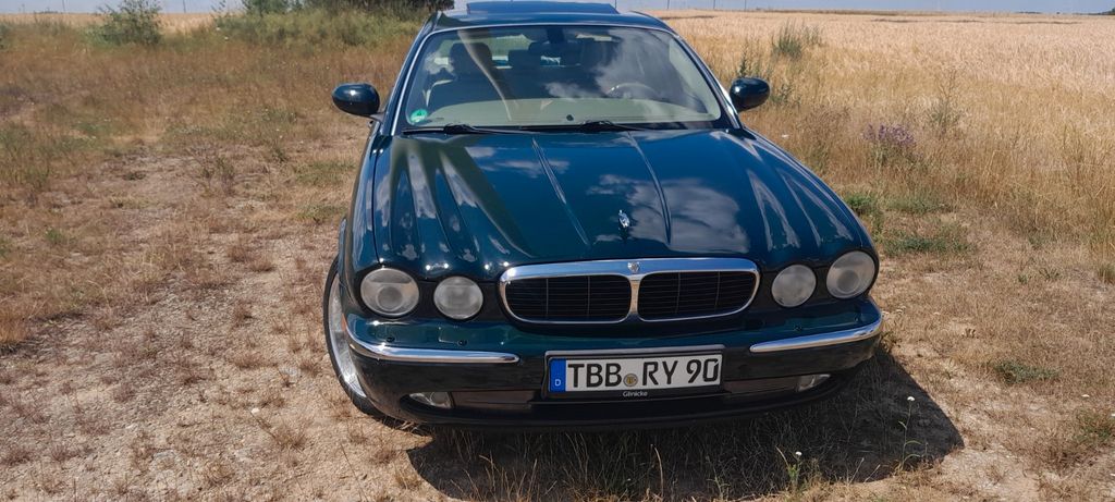 Jaguar XJ 280.000 km 7.250 &euro; Königheim Ot. Pülfringen 97953