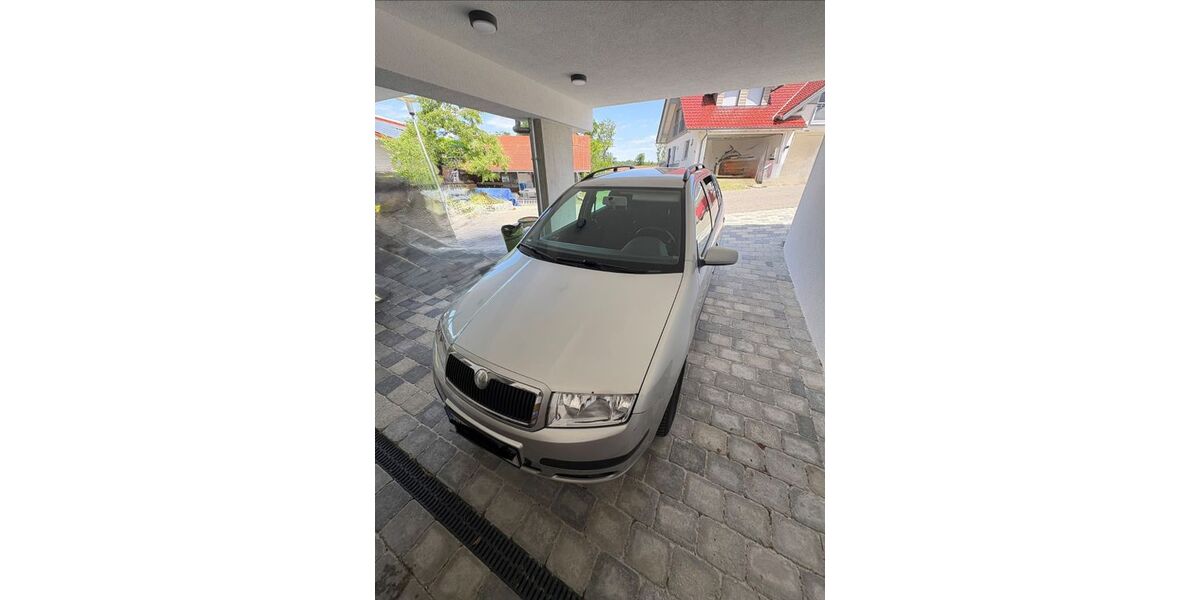 Skoda Fabia 314.500 km 999 &euro; Argenbuehl 88260