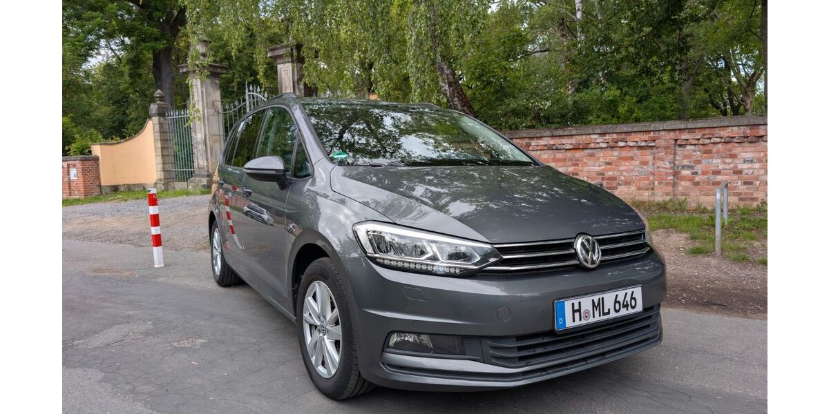 VW Touran 103.000 km 22.499 &euro; Hannover 30449