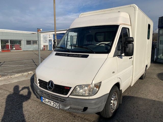 Mercedes-Benz Sprinter 310.200 km 5.900 &euro; Ketsch 68775