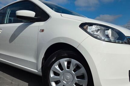 Skoda Citigo 68.000 km 7.399 &euro; Paderborn 33102