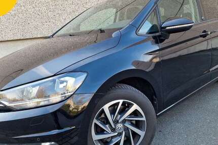VW Touran 128.680 km 12.990 &euro; Dortmund 44379