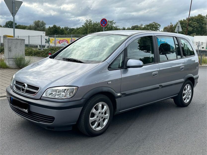 Opel Zafira 161.000 km 2.950 € Neuss 41460