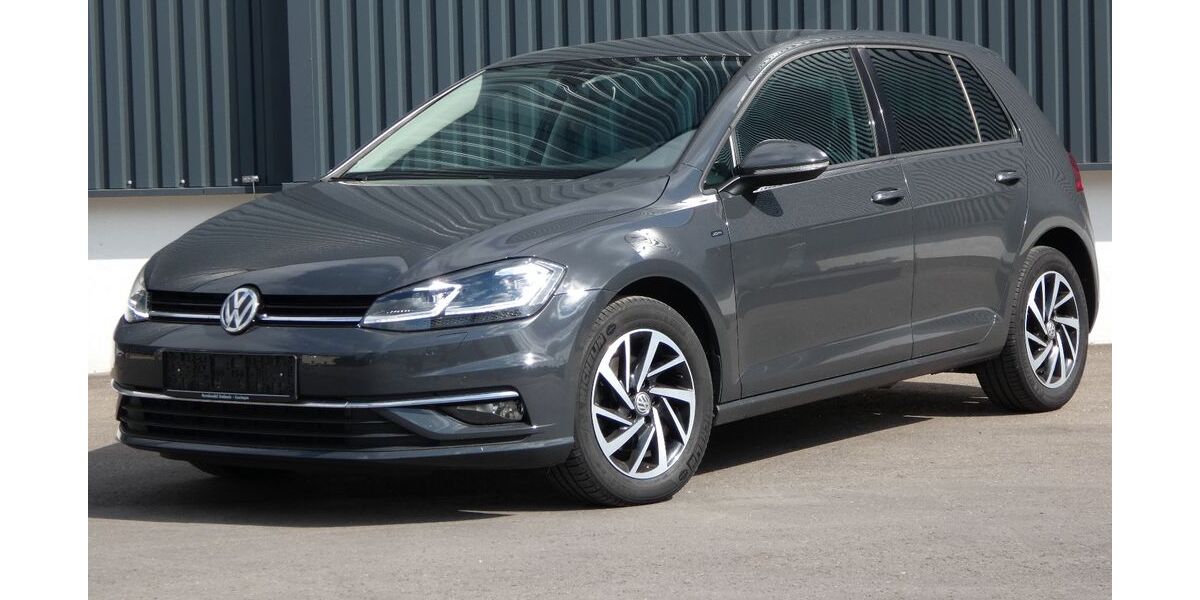 VW Golf 142.200 km 15.890 &euro; Lauingen/Donau 89415