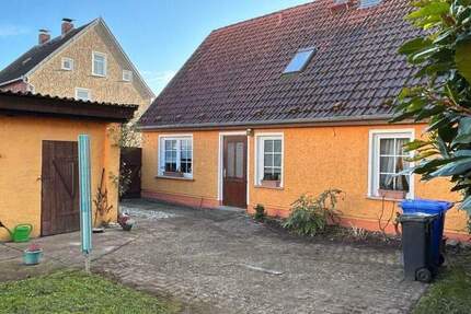 Haus Loitz - 4 Zimmer, 120 m&sup2;, 99.000&euro; | Angebot:25675942