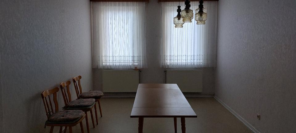 Etagenwohnung Uelzen - 4 Zimmer, 140 m&sup2;, 800&euro; | Angebot:26476295