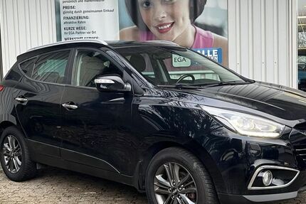 Hyundai ix35 122.870 km 11.377 &euro; Wermelskirchen 42929