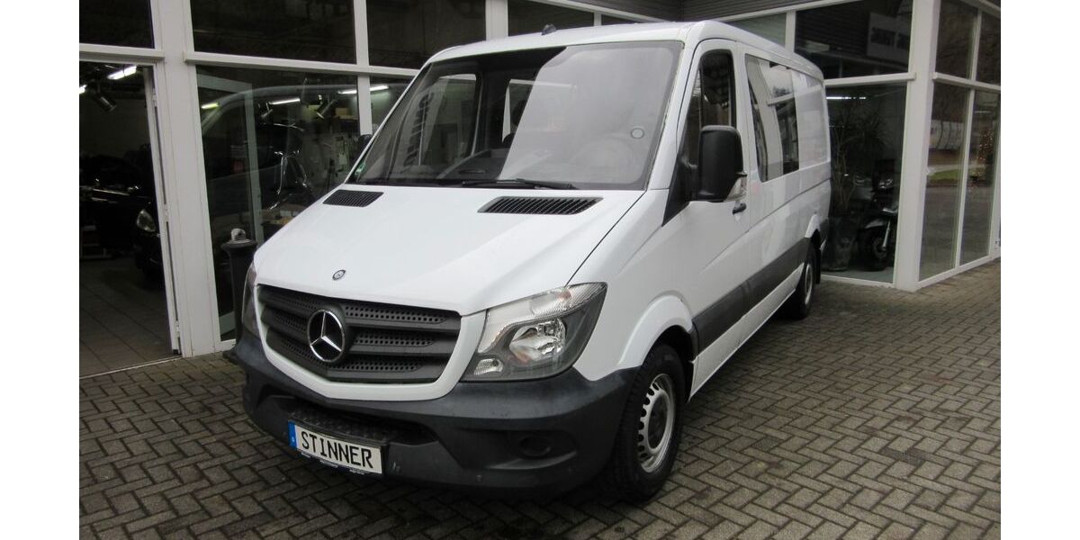 Mercedes-Benz Sprinter 330.300 km 11.950 &euro; Sassenroth 57562