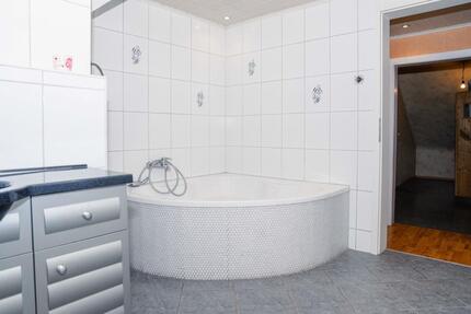 Wohnung Neunkirchen - 2 Zimmer, 75 m&sup2;, 600&euro; | Angebot:26412252