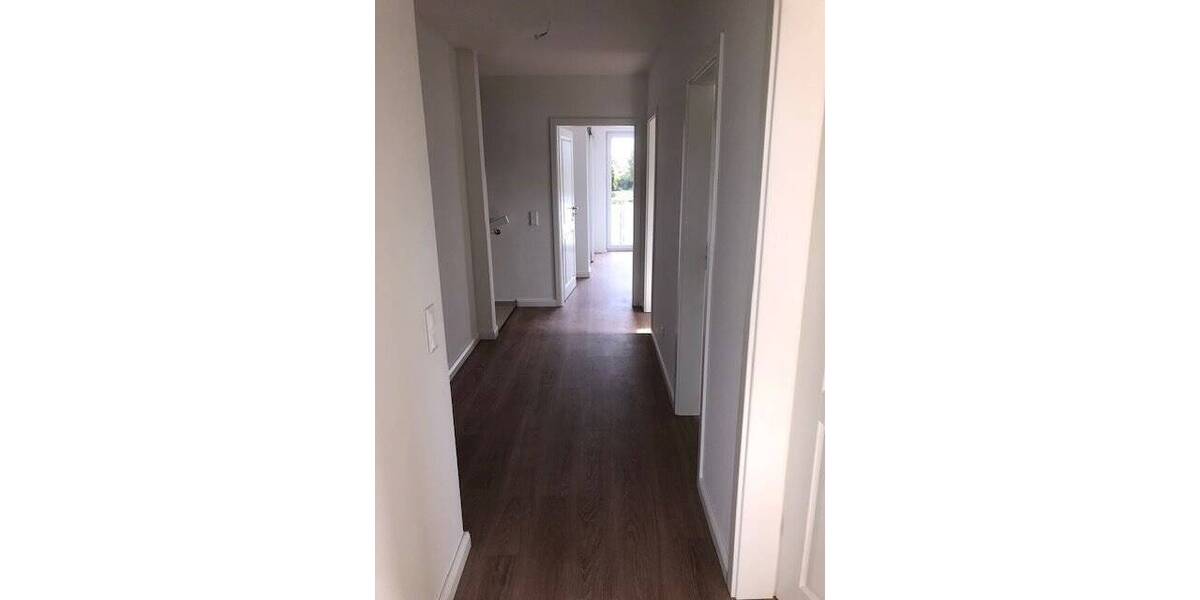 Reihenendhaus Seevetal Hittfeld - 6 Zimmer, 140 m&sup2;, 2.200&euro; | Angebot:26796444