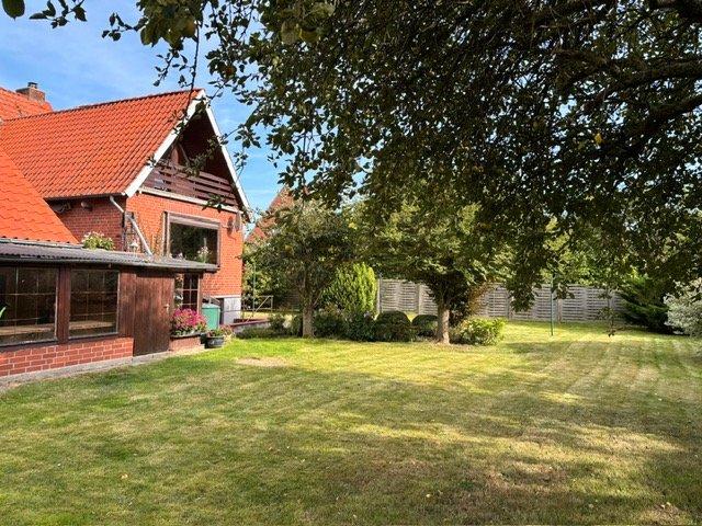 Einfamilienhaus Grömitz - 7 Zimmer, 120 m&sup2;, 299.000&euro; | Angebot:25901896