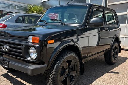 Lada Niva 34.800 km 17.899 &euro; Liebenau 31618