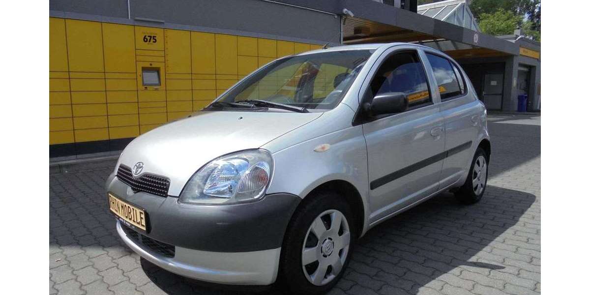 Toyota Yaris 133.500 km 1.999 &euro; Berlin 13055