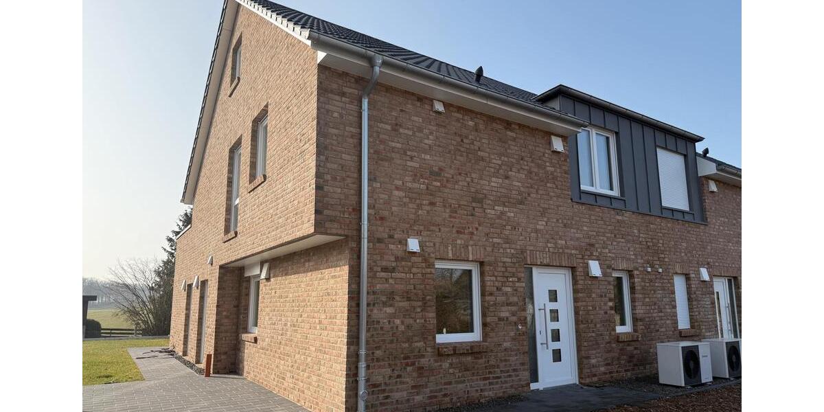 Doppelhaushälfte Toppenstedt - 5 Zimmer, 161 m&sup2;, 1.800&euro; | Angebot:25476122