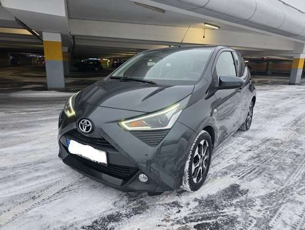 Toyota Aygo 23.000 km 12.500 &euro; Berlin 13469