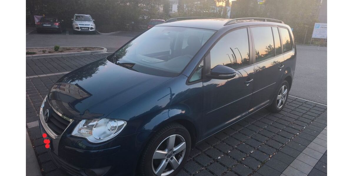 VW Touran 217.000 km 3.650 &euro; Aalen 73431