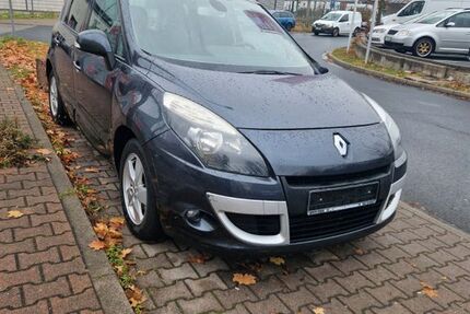 Renault Scenic 120.000 km 2.600 &euro; Raunheim 65479