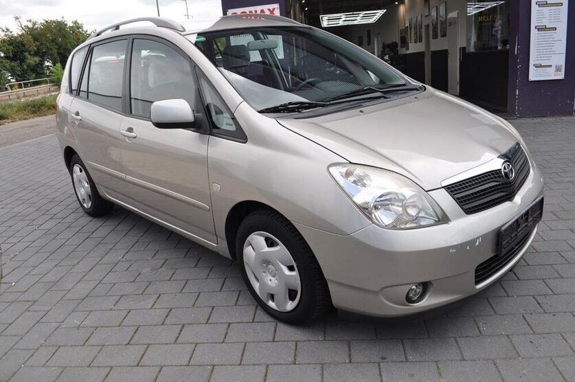 Corolla Verso