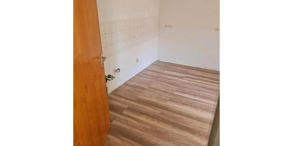 Doppelhaushälfte Eckental - 5 Zimmer, 90 m&sup2;, 200.000&euro; | Angebot:26846669