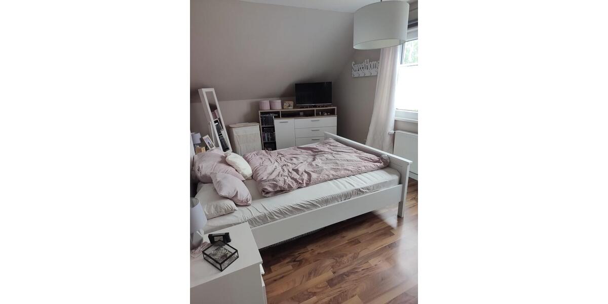 Dachgeschoßwohnung Linden - 2 Zimmer, 71 m&sup2;, 750&euro; | Angebot:26461803