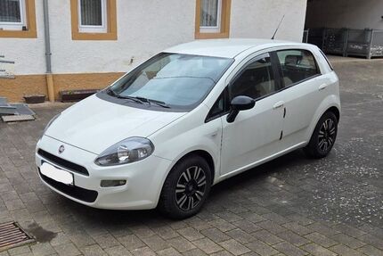 Fiat Punto 148.224 km 3.000 &euro; Erbes-Büdesheim 55234