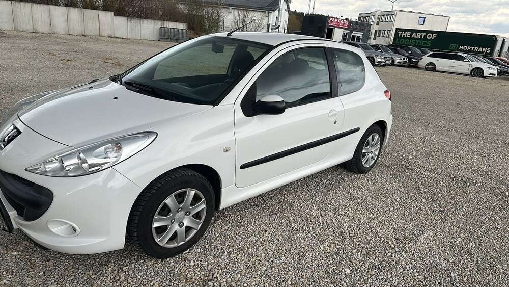 Peugeot 206 219.000 km 1.599 &euro; Pfaffenhofen a.d.Ilm, St 85276