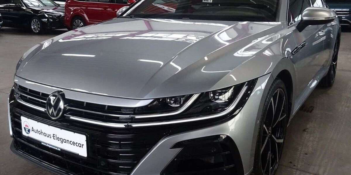 VW Arteon 28.921 km 44.849 &euro; Holzgerlingen bei Stuttgart 71088