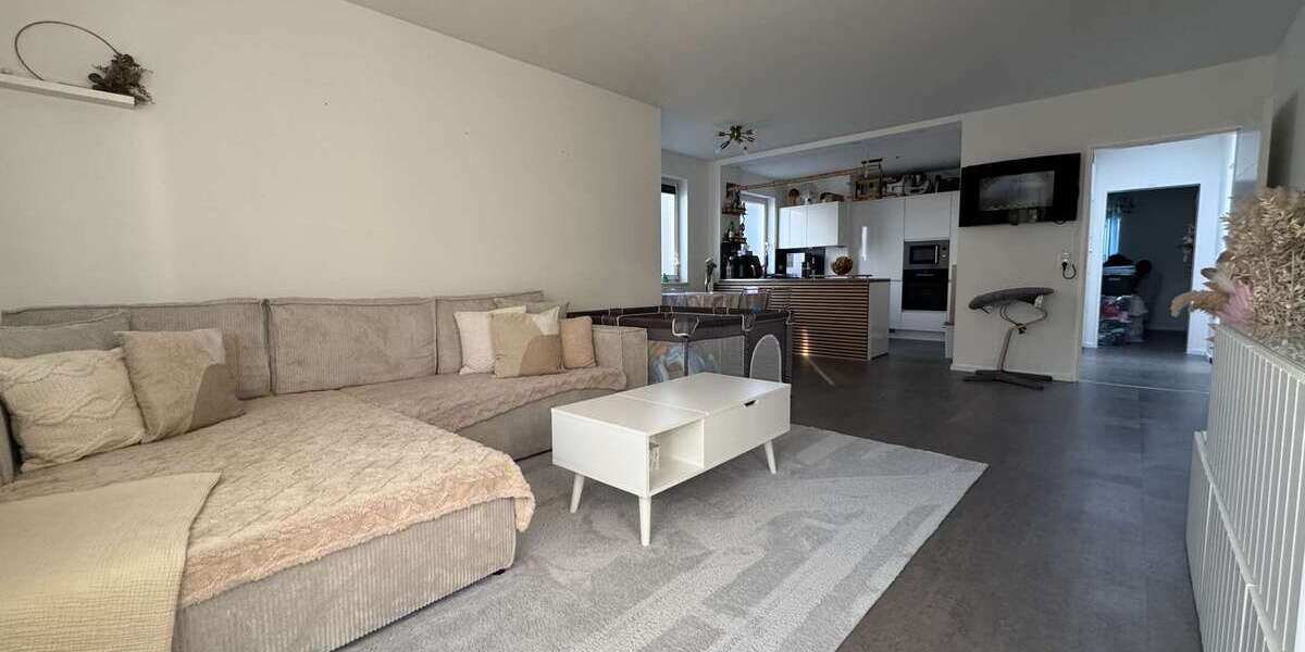 Etagenwohnung Diedorf - 4 Zimmer, 100 m&sup2;, 415.000&euro; | Angebot:26718177