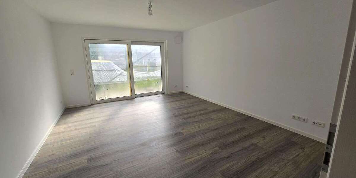 Etagenwohnung Römerberg - 3.5 Zimmer, 80 m&sup2;, 1.600&euro; | Angebot:26422791