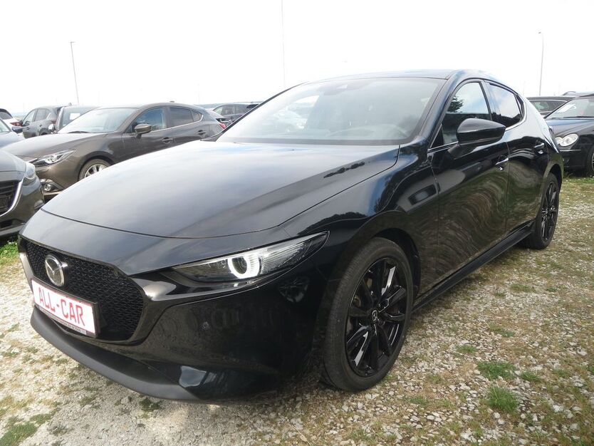 Mazda 3 25.000 km 19.990 € Butzbach 35510