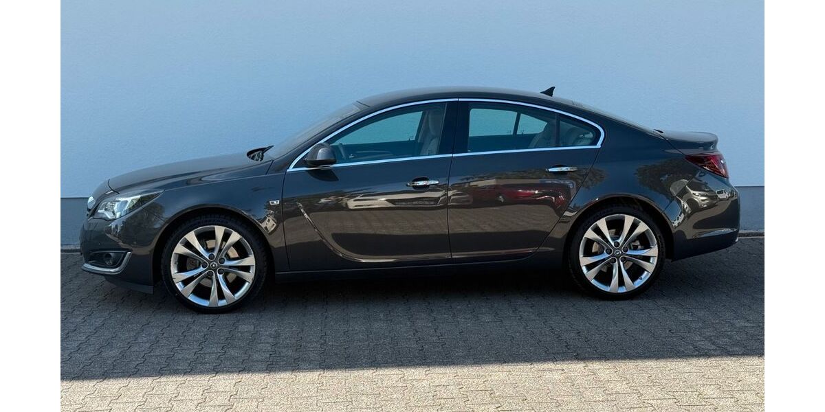 Opel Insignia 29.200 km 17.579 &euro; Schkeuditz 04435